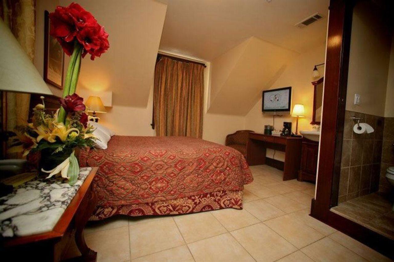 Glen Tavern Inn Santa Paula Εξωτερικό φωτογραφία