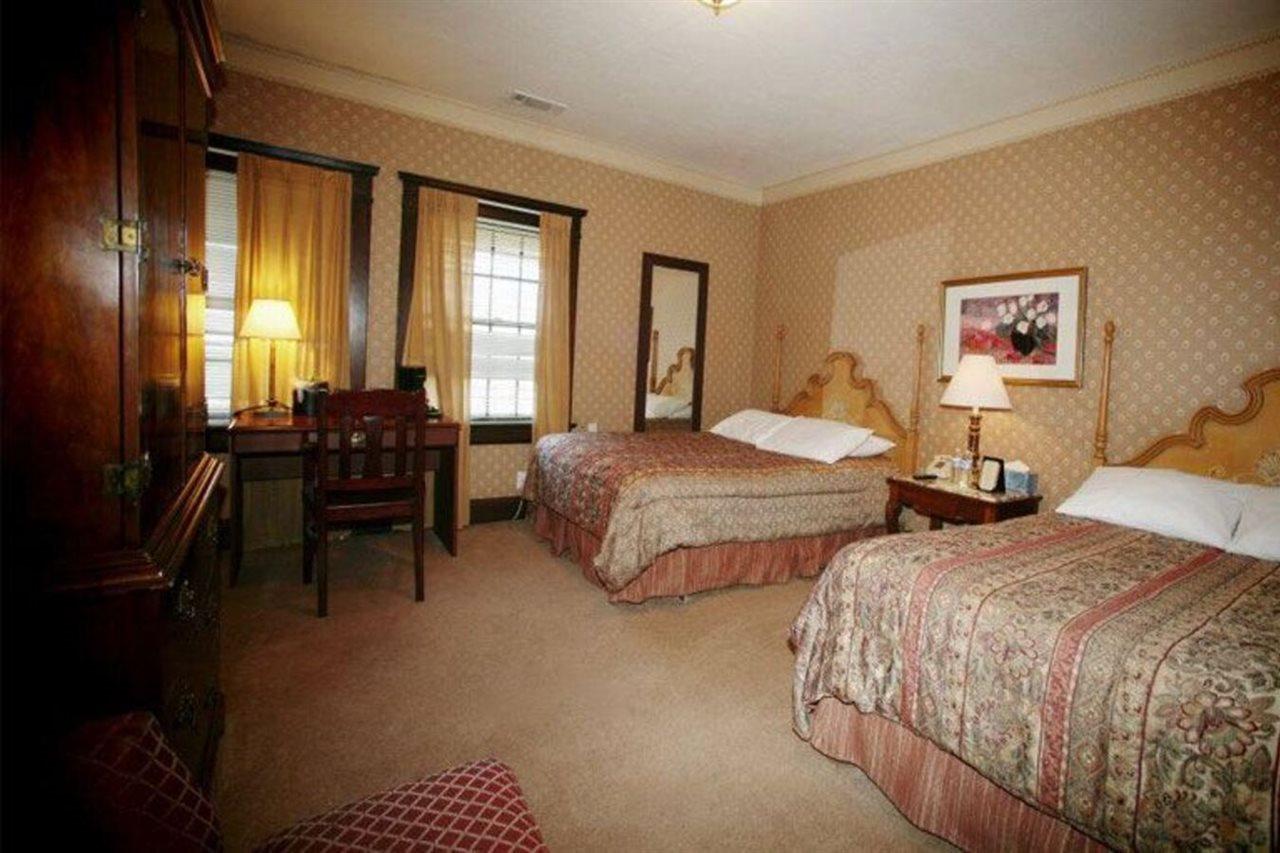 Glen Tavern Inn Santa Paula Εξωτερικό φωτογραφία